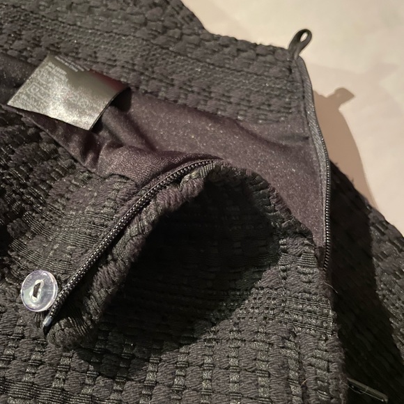 H&M Skirt - Picture 6 of 6